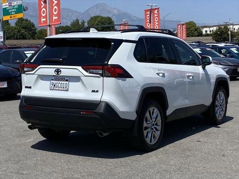 Certified 2025 Toyota RAV4 XLE Premium FWD image 8