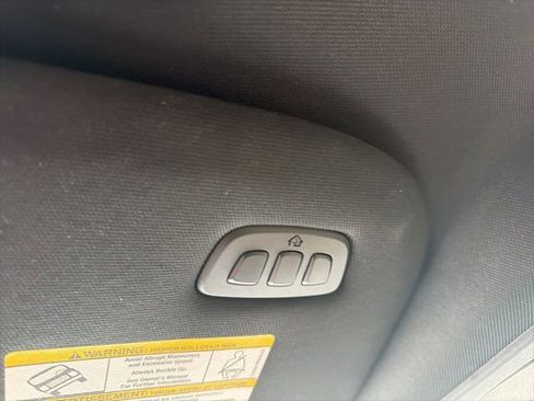 Used 2023 Ford F350 Lariat w/ Tow Technology Package image 25