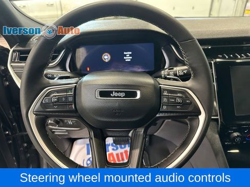 Used 2024 Jeep Grand Cherokee L Altitude image 18