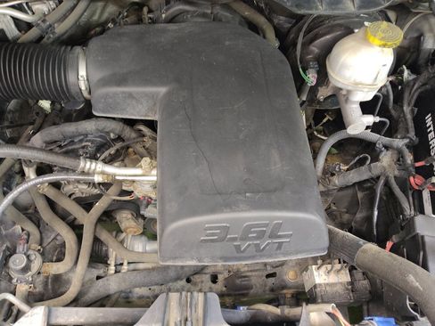 Used 2018 RAM 1500 Big Horn image 30