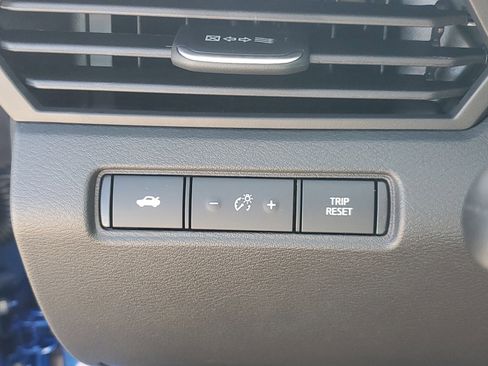 New 2025 Nissan Altima 2.5 SV w/ SV Special Edition Package image 16