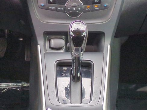 Used 2018 Nissan Sentra SV image 20