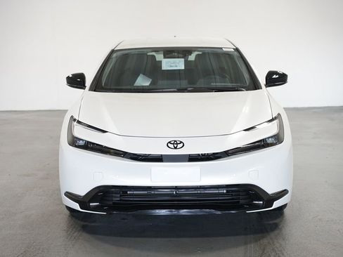 New 2026 Toyota Prius Plug-In Hybrid image 2