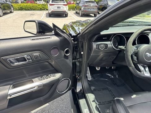 Used 2016 Ford Mustang GT Premium w/ GT Performance Package RWD image 17