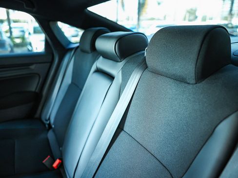 Used 2025 Honda Civic Sport image 27