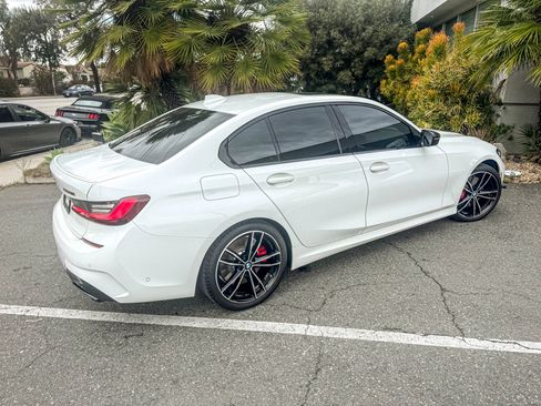 Used 2022 BMW M340i w/ Premium Package image 8