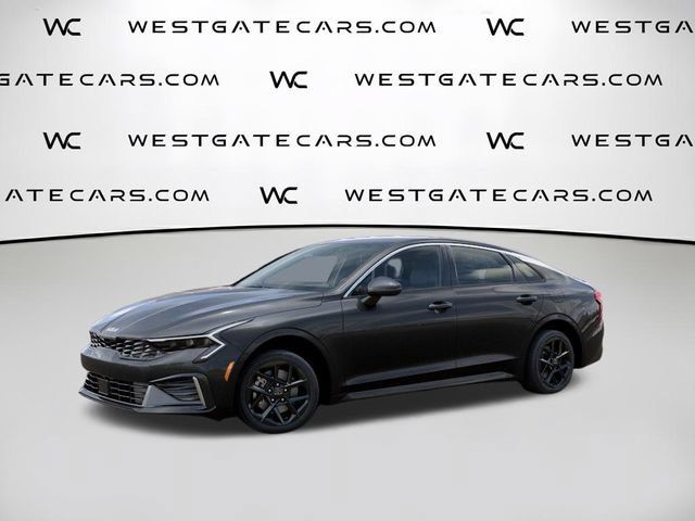 New 2026 Kia K5 LXS FWD image 4