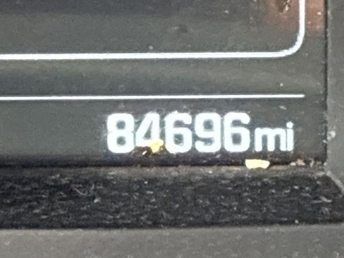 Used 2017 Hyundai Santa Fe SE w/ Cargo Package image 9