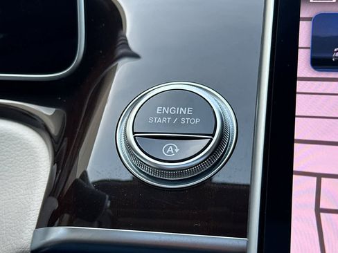 Used 2024 Mercedes-Benz S 580 4MATIC Sedan image 24