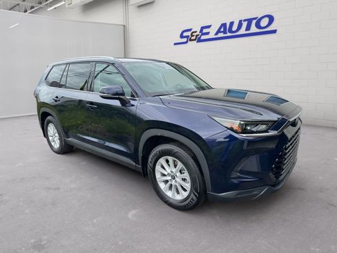 Used 2025 Toyota Grand Highlander AWD Hybrid image 6