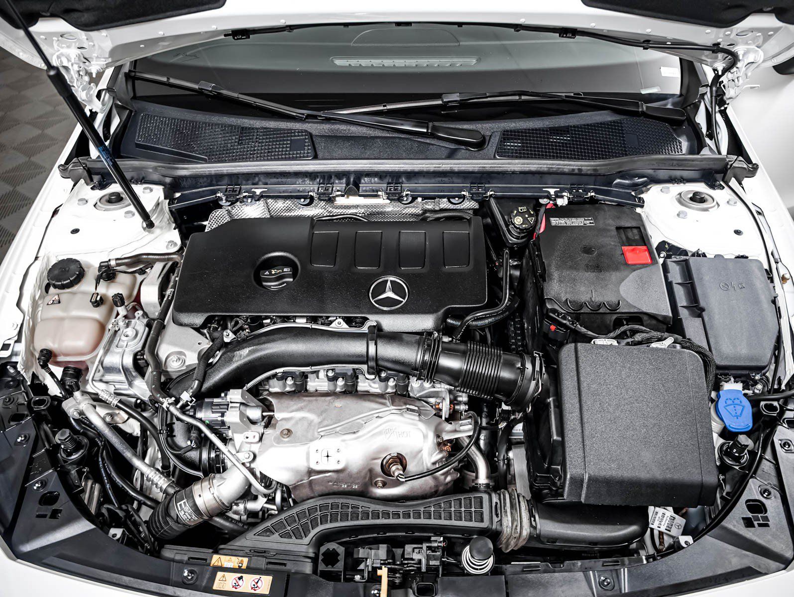 Certified 2023 Mercedes-Benz CLA 250 image 3