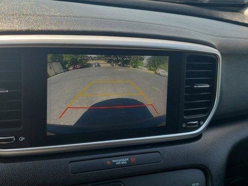 Used 2020 Kia Sportage LX FWD image 26