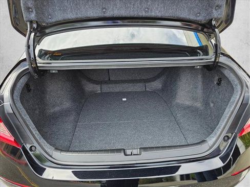 Used 2022 Honda Accord Sport image 10