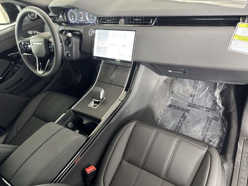 Certified 2026 Land Rover Range Rover Evoque S image 36