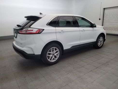 Used 2024 Ford Edge SEL AWD/4WD image 10