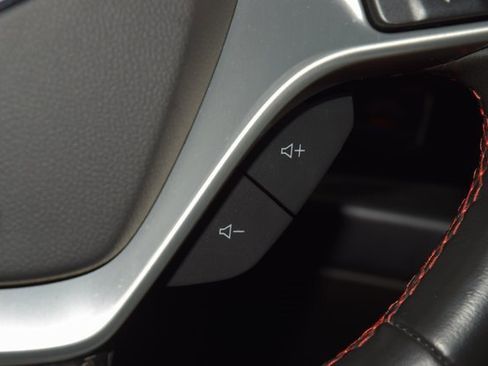 Used 2015 Chevrolet Corvette Z06 w/ 3LZ Preferred Equipment Group image 40