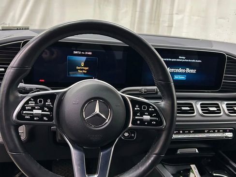 Used 2022 Mercedes-Benz GLE 350 4MATIC image 17