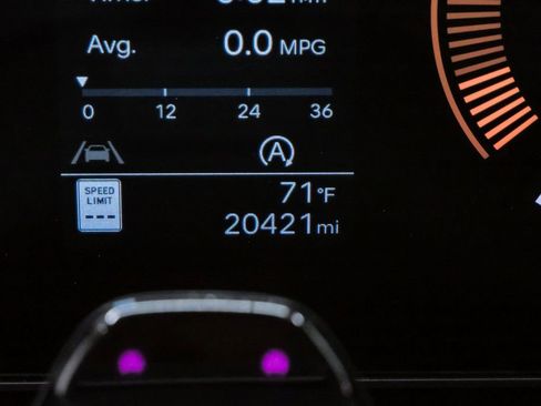 Certified 2026 Hyundai Santa Fe SEL FWD image 23