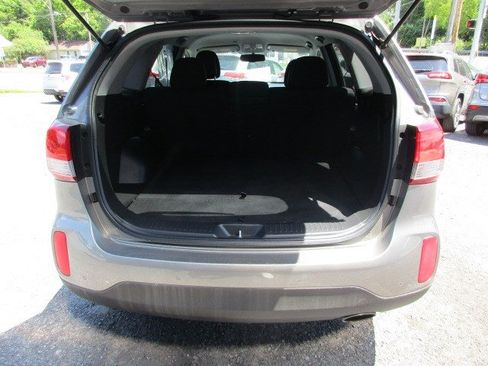Used 2014 Kia Sorento LX AWD/4WD image 9