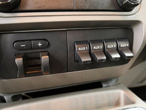 Used 2016 Ford F350 XLT w/ XLT Value Package image 29