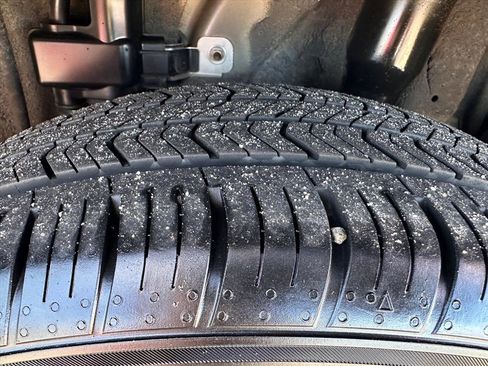 Used 2025 Hyundai Kona SEL image 28