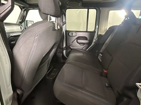 Used 2023 Jeep Wrangler Unlimited Rubicon 4xe w/ Cold Weather Group AWD/4WD image 23