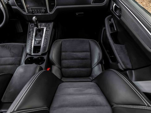 Used 2017 Porsche Macan GTS image 67