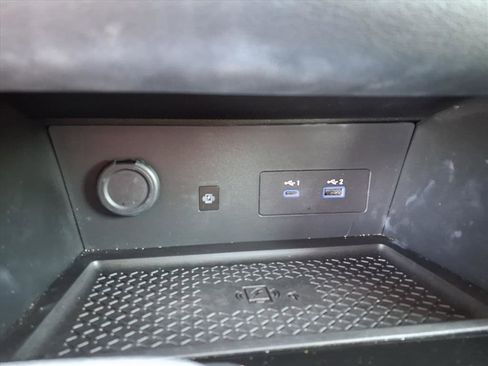 Used 2024 Nissan Pathfinder SL w/ Cargo Package image 13