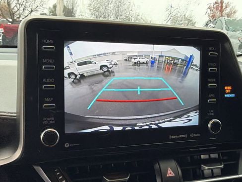 Used 2022 Toyota C-HR Limited image 16