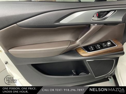 Used 2022 MAZDA CX-9 Signature image 18