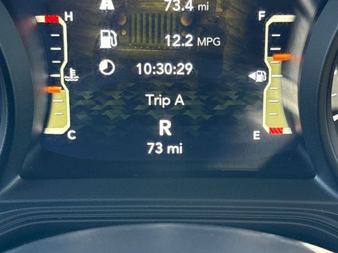 New 2025 Jeep Gladiator Sport AWD/4WD image 32