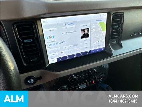 Used 2023 Ford Bronco Wildtrak image 33