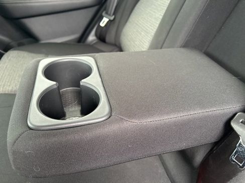 Used 2022 Nissan Rogue SV image 43