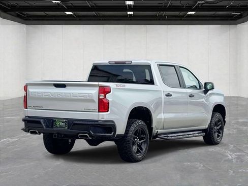 Used 2021 Chevrolet Silverado 1500 Custom Trail Boss AWD/4WD image 5