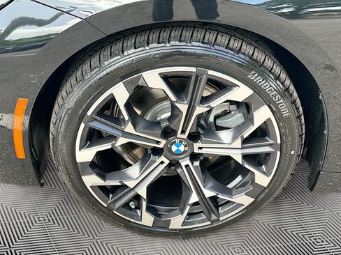 New 2025 BMW 230i Coupe w/ Convenience Package RWD image 28