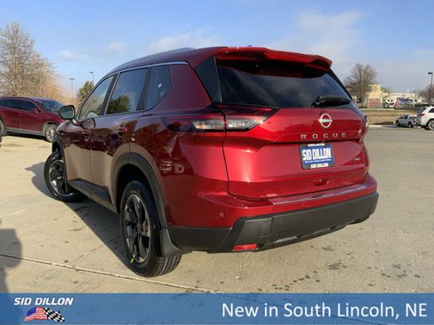 New 2026 Nissan Rogue SV w/ SV Premium Package image 3