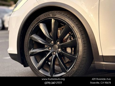 Used 2020 Tesla Model X Long Range AWD/4WD image 21