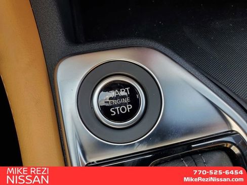 New 2025 Nissan Sentra SV w/ SV Premium Package image 17