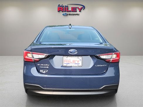 Used 2025 Subaru Legacy Premium image 4