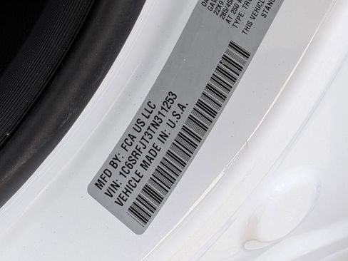 New 2026 RAM 1500 Laramie image 39