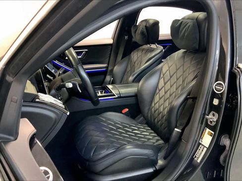 Used 2022 Mercedes-Benz S 580 S 580 image 7
