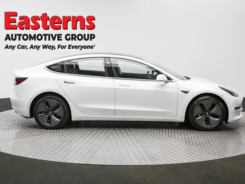 Used 2018 Tesla Model 3 Long Range image 4