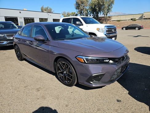 Used 2024 Honda Civic Sport Touring image 2