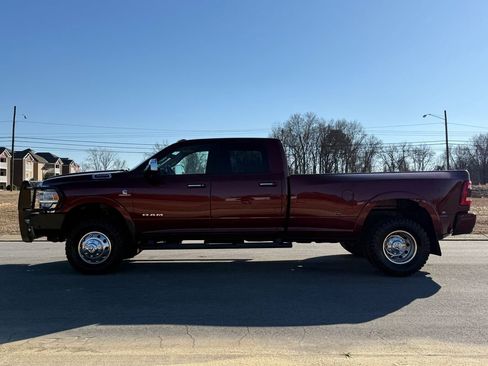 Used 2021 RAM 3500 Laramie w/ Safety Group B image 7