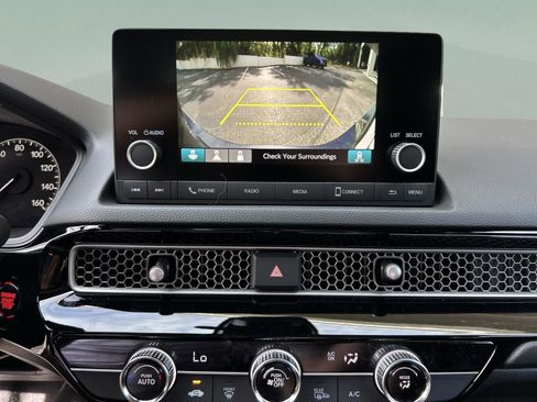 Used 2025 Honda Civic Sport image 14