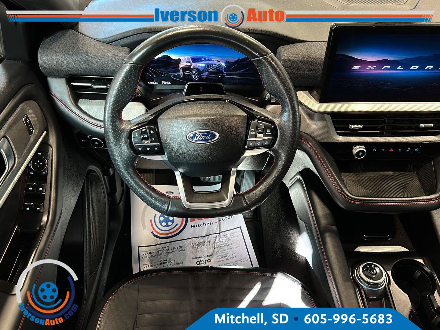 Used 2025 Ford Explorer ST-Line AWD/4WD image 27