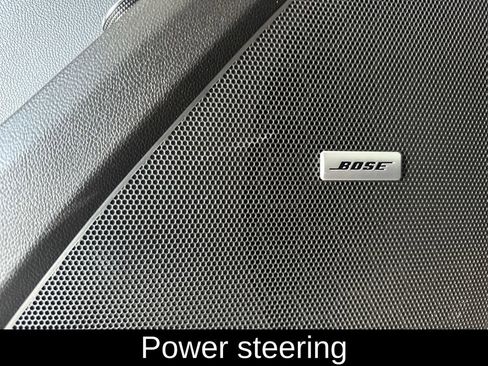 Used 2020 Chevrolet Traverse Premier image 13