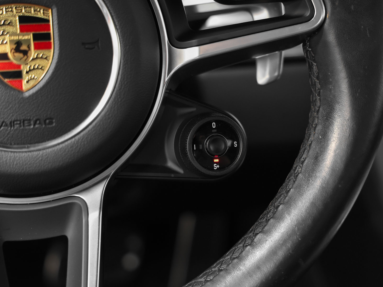 Certified 2021 Porsche 718 Cayman S RWD image 32