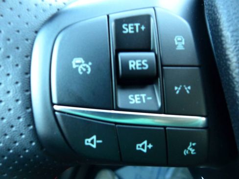 Used 2025 Ford Escape ST-Line Select w/ Tech Pack #1 image 27