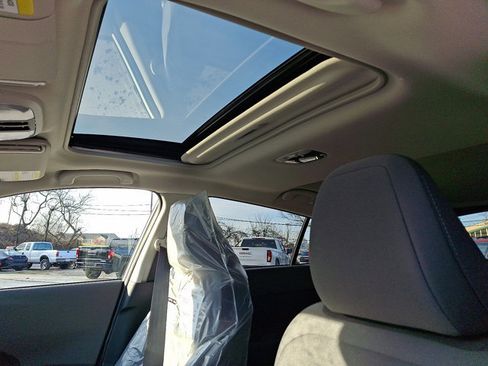 New 2026 Subaru Crosstrek 2.0i Premium image 11